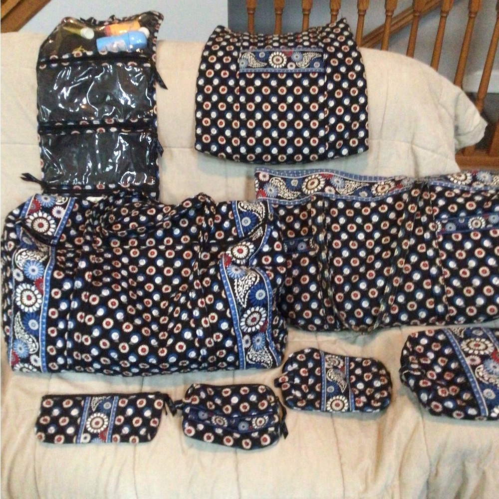 Vera Bradley Travel Bag 8 ps.Set - Vintage NIght Owl